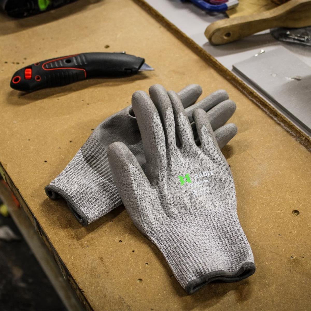 Radix cutmaster snijbestendige werkhandschoenen PU coating | FixMasters Radix cutmaster snijbestendige werkhandschoenen PU coating | FixMasters