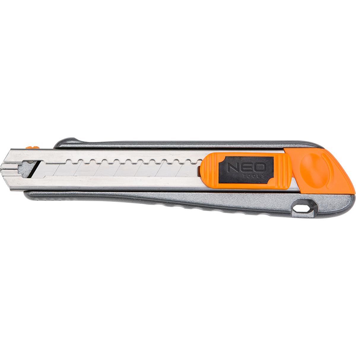 NEO PRO Professioneel afbreekmes 18mm metalen uitvoering NEO PRO Professioneel afbreekmes 18mm metalen uitvoering