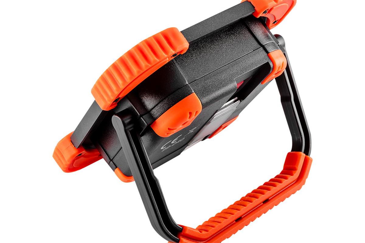 NEO - Werklamp - 1000lm, CREE XPG LED op Accu NEO - Werklamp - 1000lm, CREE XPG LED op Accu